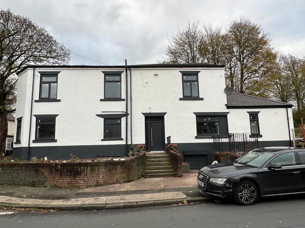 The Pleasant House Hotel Manchester Exterior photo